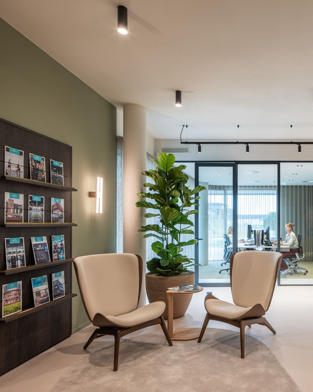 Lucbuthker Mars Stemar 7